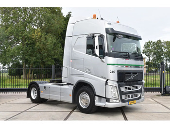 وحدة جر VOLVO FH 420