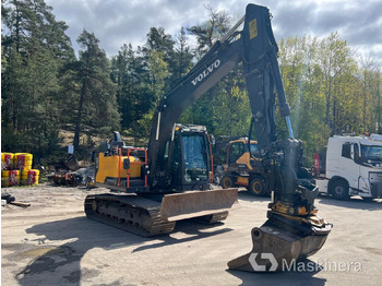 حفار زحاف Grävmaskin Volvo EC140EL med 3 skopor: صورة 3
