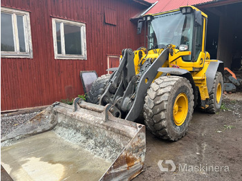 اللودر بعجل VOLVO L60F