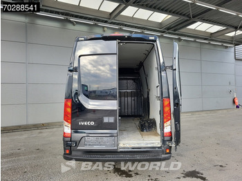 Iveco Daily 35C18 3.0L Automaat Dubbellucht L2H2 Navi Cruise Camera Euro6 L2 12m3 Airco Cruise control Iveco Daily 35C18 3.0L Automaat Dubbellucht L2H2 Navi Cruise Camera Euro6 L2 12m3 Airco Cruise control: صورة 3