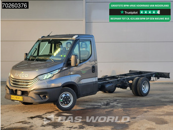 شاحنة التوصيل IVECO Daily 35c21