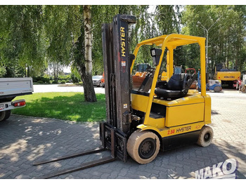 رافعة شوكية كهربائية HYSTER