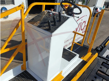 محملات الحاويات والمنصات النقالة JBT AEROTECH COMMANDER 15iS: صورة 3 محملات الحاويات والمنصات النقالة JBT AEROTECH COMMANDER 15iS: صورة 3