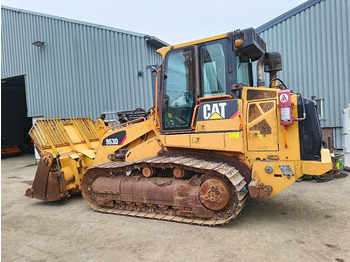 اللودر المجنزر CATERPILLAR 963D