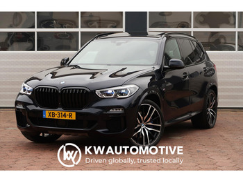 سيارة دفع رباعي BMW