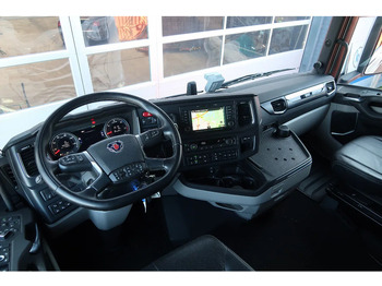 Interior photo 1: Scania 540S NGS FULL AIR/ RETARDER/ ALCOA/ ACC/ 2X TANK/ PARK AIRCO Scania 540S NGS FULL AIR/ RETARDER/ ALCOA/ ACC/ 2X TANK/ PARK AIRCO