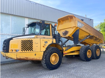 شاحنة قلاب مفصلية VOLVO A25E