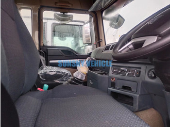 جديدة وحدة جر HOWO Brand New TX 6X4 400HP Tractor Head: صورة 4