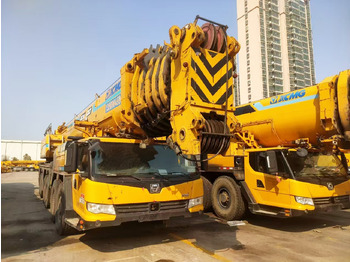 رافعة لجميع التضاريس XCMG Manufacturer Used Mobile Hydraulic Truck Cranes XCA300 All Terrain Crane For Sale: صورة 3