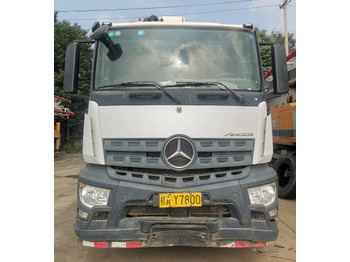 مضخة خرسانة XCMG Official Concrete Machinery Pump HB58V 58m Used Truck-mounted Concrete Pump Price List: صورة 2