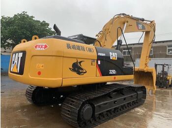 حفار زحاف CATERPILLAR 325D