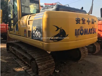 حفار زحاف KOMATSU PC200-8