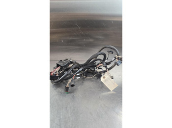 تسخير/ تجميع الكابلات LIEBHERR