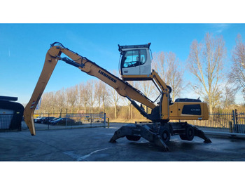 معالج النفايات LIEBHERR LH 30 M