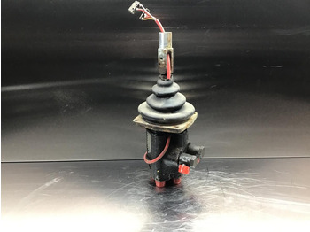 نظام الهيدروليك LIEBHERR