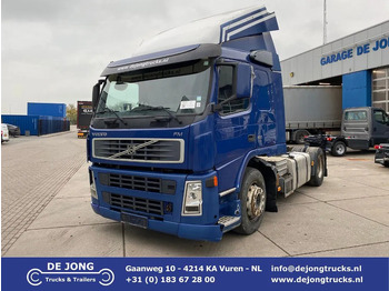 وحدة جر VOLVO FM 300