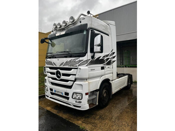 وحدة جر MERCEDES-BENZ Actros 1844