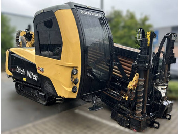 آلة حفر موجهة DITCH WITCH