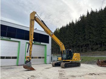 حفارة CATERPILLAR 323