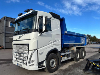 شاحنة قلاب VOLVO FH 540