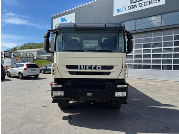 IVECO Trakker 450 8x4 IVECO Trakker 450 8x4: صورة 3