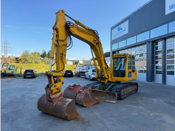 حفار زحاف TAKEUCHI