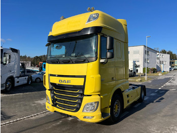وحدة جر DAF XF 510