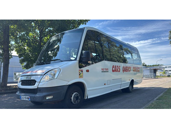 حافلة صغيرة IVECO