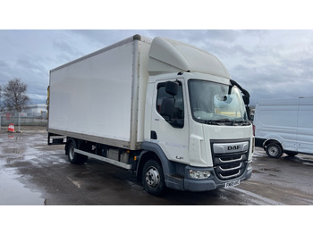 شاحنة مقفلة DAF LF 180