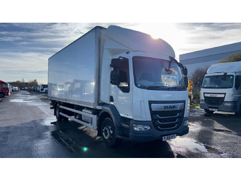 شاحنة مقفلة DAF LF 180