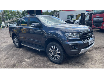 شاحنة البيك أب FORD Ranger