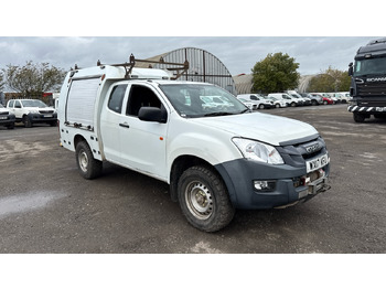 شاحنة البيك أب ISUZU