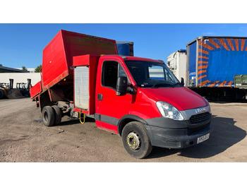 شاحنة قلاب IVECO Daily