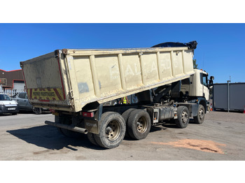 شاحنة قلاب SCANIA P 370: صورة 4