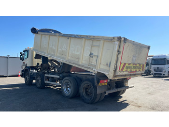 شاحنة قلاب SCANIA P 370: صورة 3
