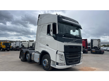 وحدة جر VOLVO FH 500
