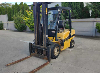 رافعة شوكية ديزل YALE