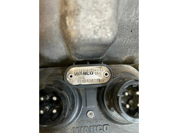 صمام الفرامل - شاحنة Actros MP2 Fußbremsventil A 934 294 00 01 WABCO 4800010110: صورة 5