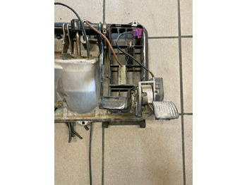 صمام الفرامل - شاحنة MAN TGA TGX Fußbremsventil Bremsventil 81.25970.6100: صورة 5 صمام الفرامل - شاحنة MAN TGA TGX Fußbremsventil Bremsventil 81.25970.6100: صورة 5