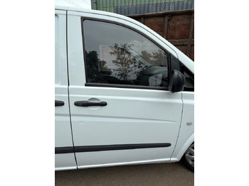 باب و قطع الغيار MERCEDES-BENZ Vito
