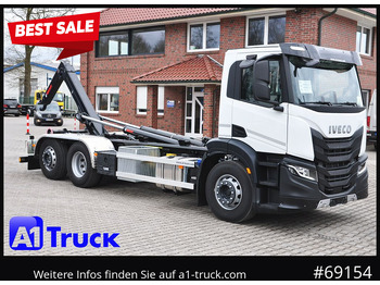 شاحنة ذات خطاف IVECO X-WAY