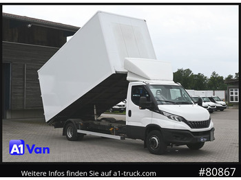 شاحنة مغلقة الصندوق IVECO Daily