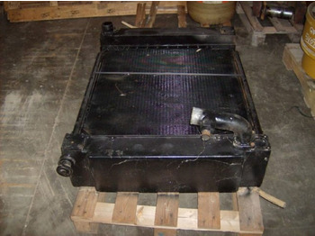 مبرد المحرك CATERPILLAR