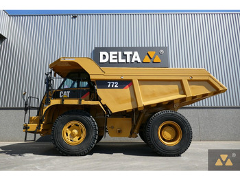 شاحنة قلاب صلبة CATERPILLAR 772