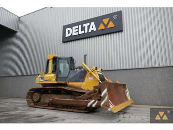 جرافة Komatsu D65PX-15EO: صورة 3