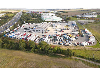 وحدة جر, نصف مقطورة اخشاب Mercedes-Benz Arocs 3351, 6x6, HYDRAULIC ARM LOGLIFT ET450, TYRES 80%: صورة 2 وحدة جر, نصف مقطورة اخشاب Mercedes-Benz Arocs 3351, 6x6, HYDRAULIC ARM LOGLIFT ET450, TYRES 80%: صورة 2