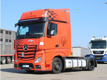وحدة جر MERCEDES-BENZ Actros 1848