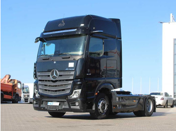 وحدة جر MERCEDES-BENZ Actros 1848