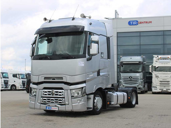 وحدة جر RENAULT T 520