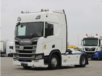 وحدة جر SCANIA R 450